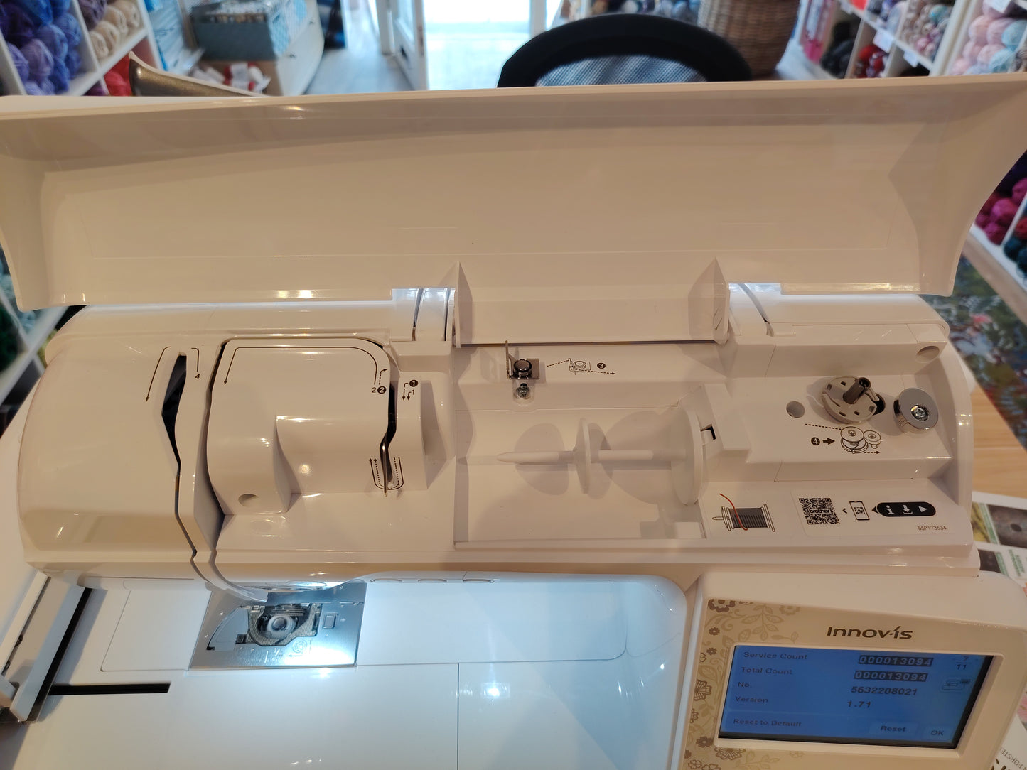 Brother Innov-Is NV 880e Ex-Demo