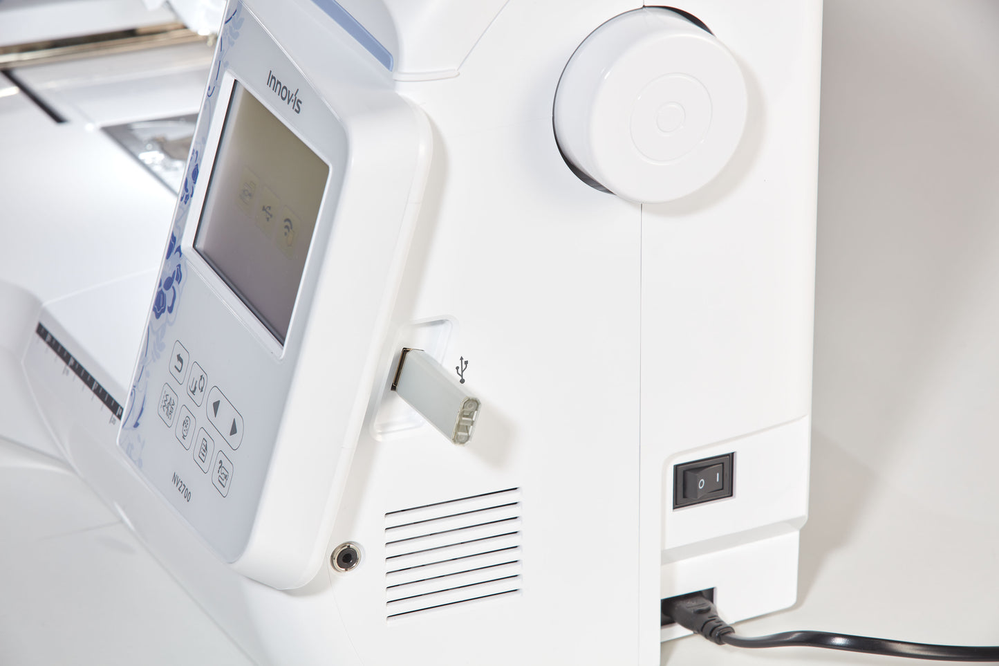 Brother NV2700 Combined