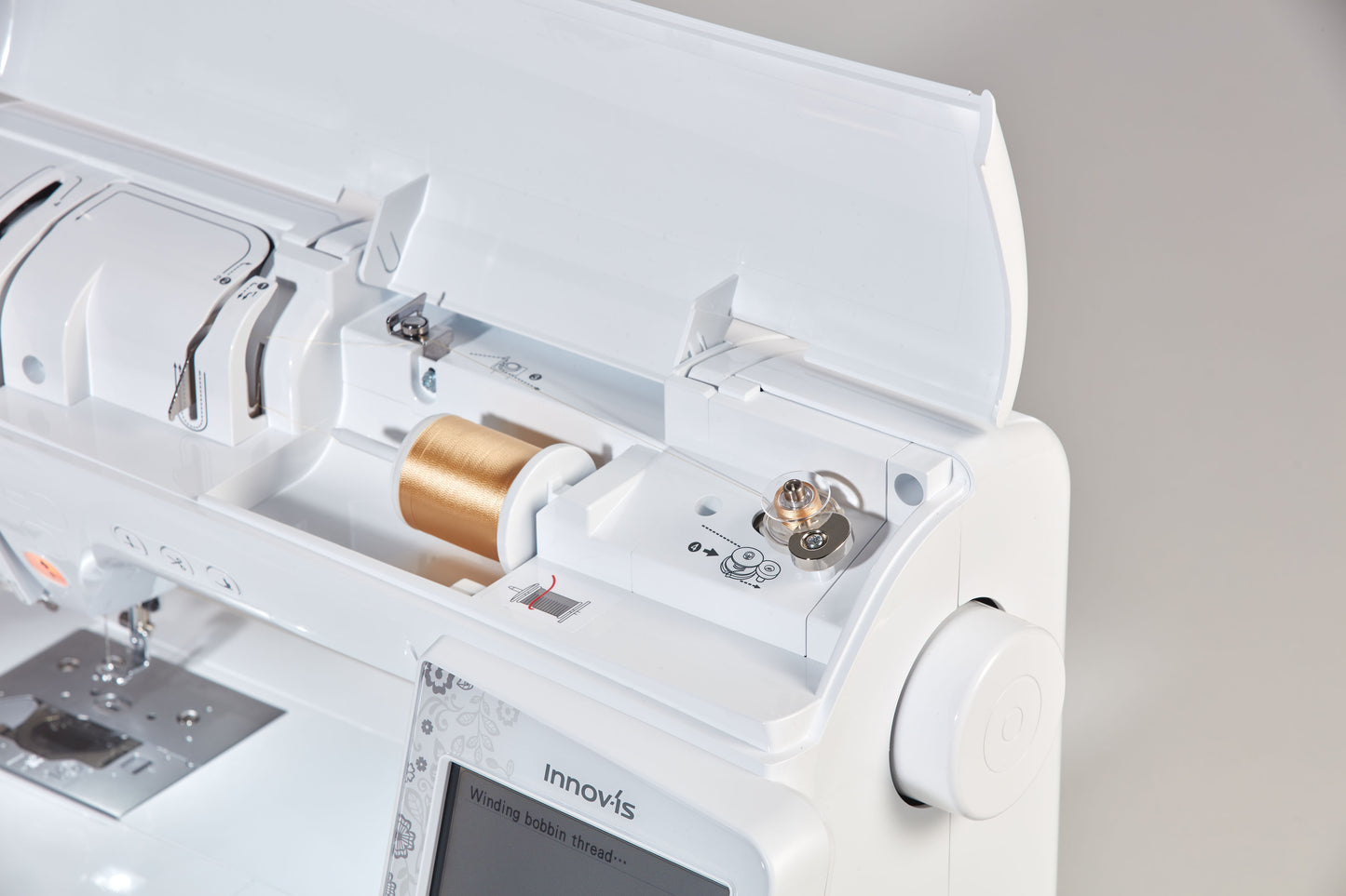 Brother Innov-Is 880E Embroidery Machine