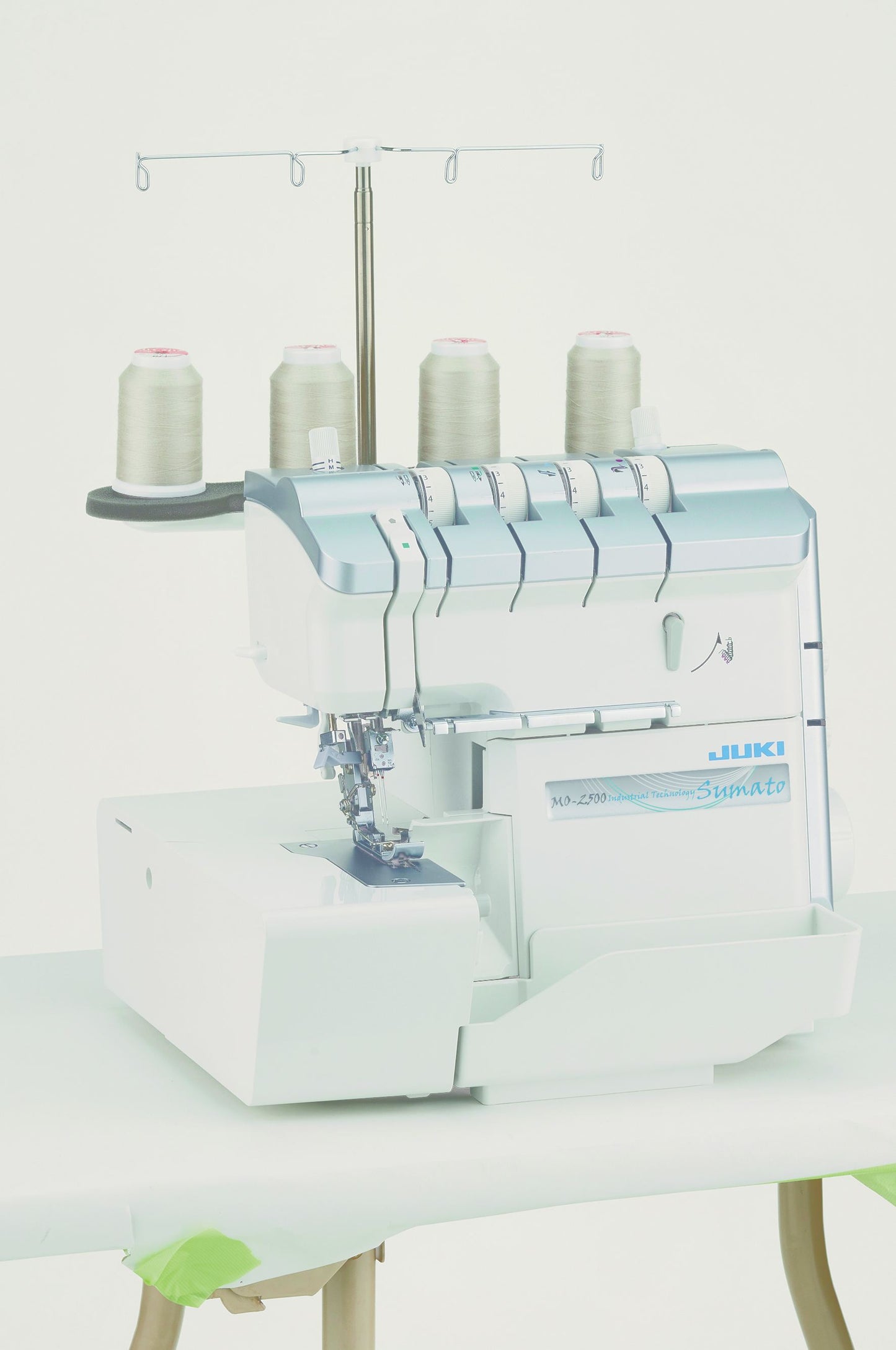 Juki MO2500 Sumoto Overlocker